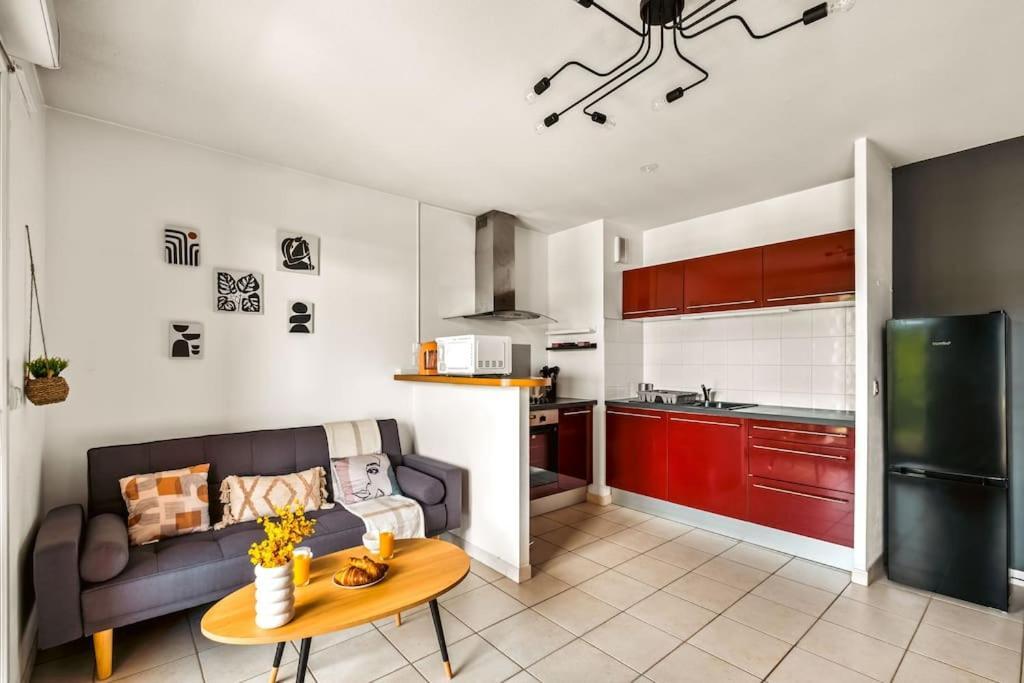 Апартаменты T2 Paisible Vaise, Avec Parking Metro Direct Bellecour Лион Экстерьер фото